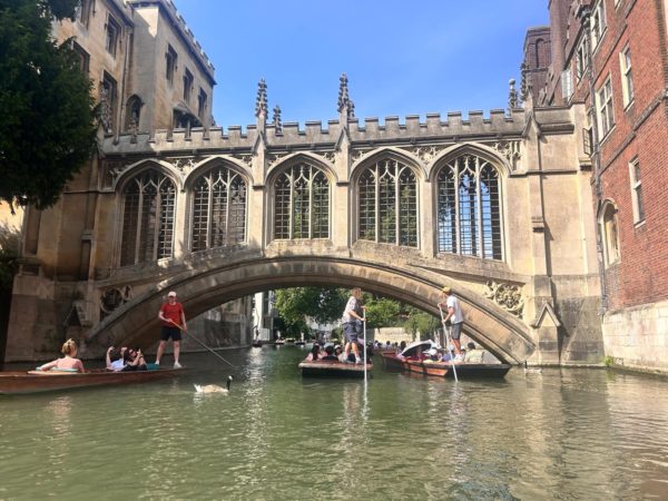 Punting in Cambridge Punting in Cambridge